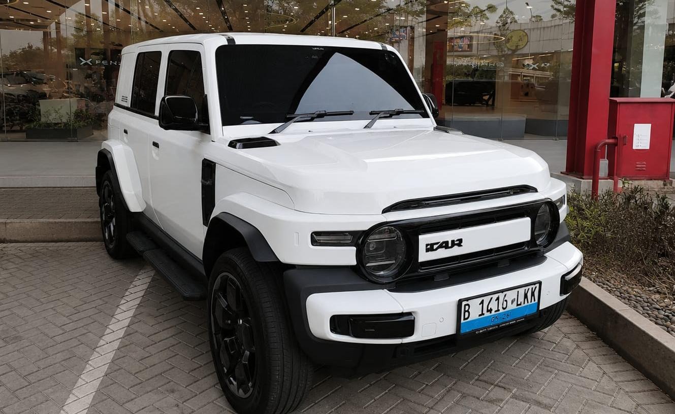 iCAR 03